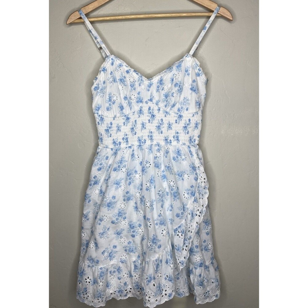 Hollister White Blue Dainty Floral Ruffle Cottage Milkmaid Ruffle Dress Size Med
